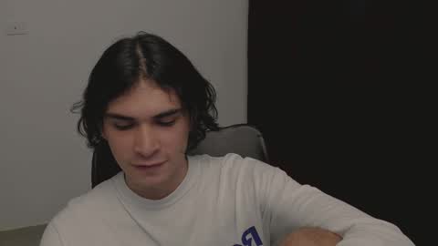 thiaan__ online show from 9, 3, 2025