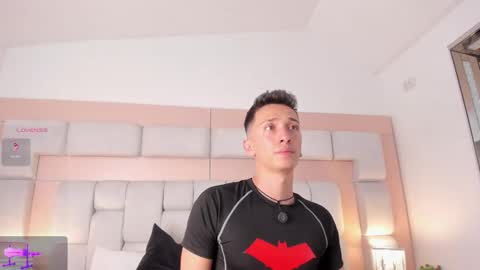 SanThiago online show from 20, 3, 2026