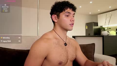 Snapshot of thiago_l chatting on 14, 9, 2025 Just Thiago online show from 14, 9, 2025