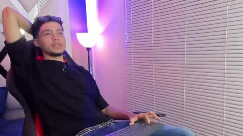 Snapshot of thiago_preston chatting on 8, 5, 2026 Thiago online show from 8, 5, 2026
