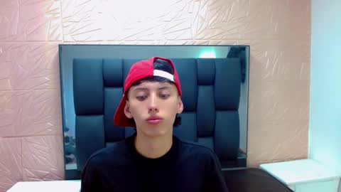 thiago_twink38 online show from 10, 2, 2026