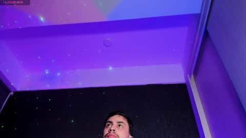 THIAGO MENESES online show from 12, 7, 2026
