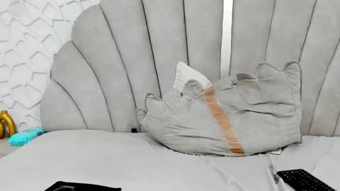 Thiago   online show from 11, 3, 2026