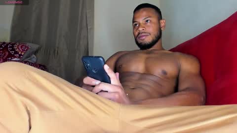 Thiago Instagram   online show from 27, 10, 2025