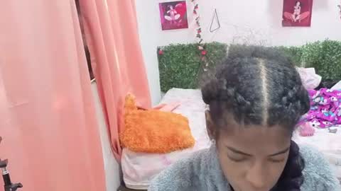 thiana_horny online show from 1, 7, 2026