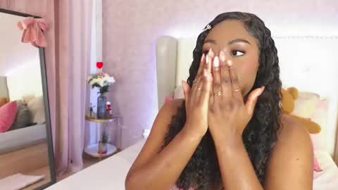 ThianaLopez online show from 14, 1, 2026