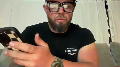 Snapshot of thiccbull12 chatting on 10, 6, 2026 thiccbull12 online show from 10, 6, 2026