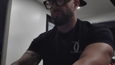 thiccbull12 online show from 3, 8, 2026