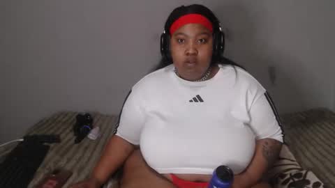 thickassmamie26 online show from 28, 5, 2026
