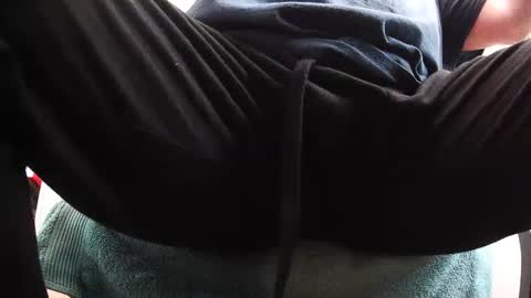 Snapshot of thickcock37 chatting on 2, 1, 2025 Thickcock37 online show from 2, 1, 2025