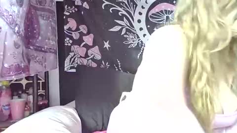 Snapshot of thickgingergoddess chatting on 20, 11, 2025 Ariel online show from 20, 11, 2025