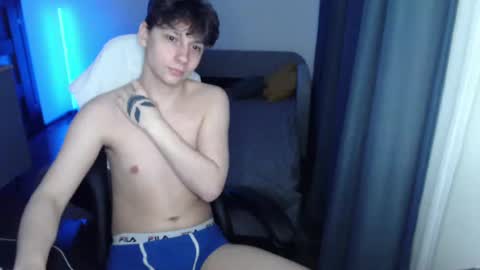 Snapshot of thomas617826 chatting on 15, 2, 2025 Thomas Hill online show from 15, 2, 2025