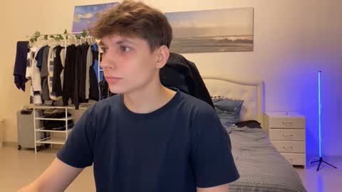 Snapshot of thomas617826 chatting on 15, 9, 2025 Thomas Hill online show from 15, 9, 2025