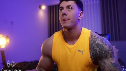 Thomas Falcon online show from 5, 1, 2025