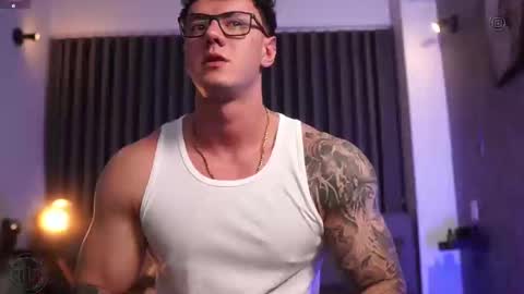 Thomas Falcon online show from 15, 10, 2025