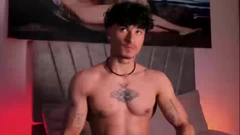 Thomas 3  JUST STAY AND BE MY LAST LOVE online show from 8, 1, 2026