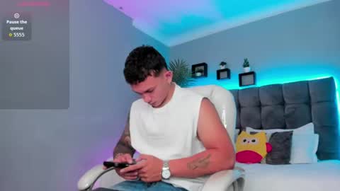 Thomas online show from 10, 6, 2026