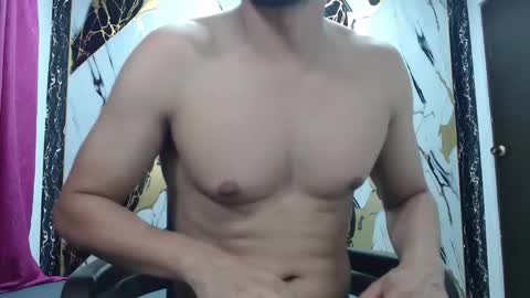 Snapshot of thomas_neuman chatting on 18, 2, 2026 Thomas online show from 18, 2, 2026