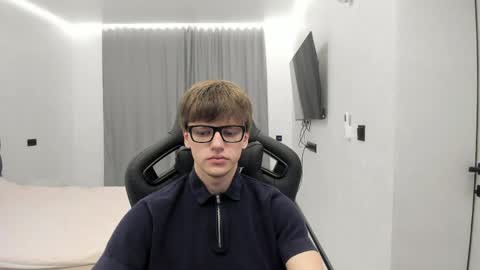 Tomas online show from 2, 5, 2026