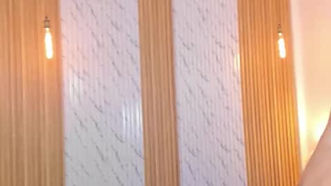 Snapshot of thomas_walker0 chatting on 29, 11, 2025 Thomas online show from 29, 11, 2025