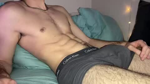 Snapshot of thomas_xxx18 chatting on 5, 12, 2024 thomas xxx18 online show from 5, 12, 2024