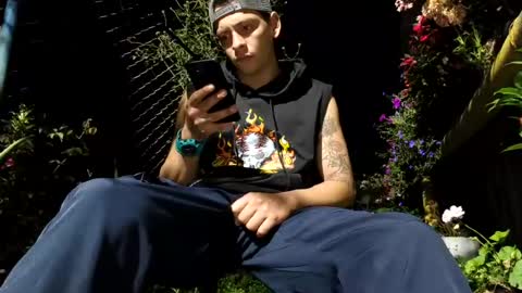 Snapshot of thomasjons chatting on 30, 6, 2026 thomasjons online show from 30, 6, 2026