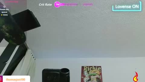 Snapshot of thomasjons chatting on 17, 7, 2026 thomasjons online show from 17, 7, 2026