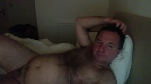 Snapshot of thomaspol chatting on 17, 6, 2026 Tom online show from 17, 6, 2026