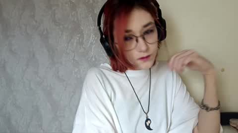 Snapshot of thomasvicknair chatting on 30, 11, 2025 Lina online show from 30, 11, 2025