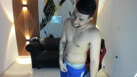 thomson_hot01 online show from 3, 10, 2025