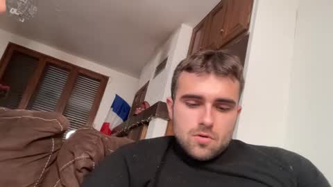 Snapshot of thony_grey chatting on 4, 12, 2024 Thony Grey online show from 4, 12, 2024