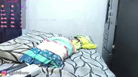 thonyxxx_ online show from 17, 9, 2025