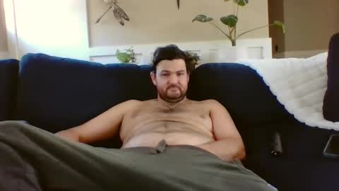 Snapshot of throwaway00000007 chatting on 17, 1, 2025 Make me explode please... online show from 17, 1, 2025