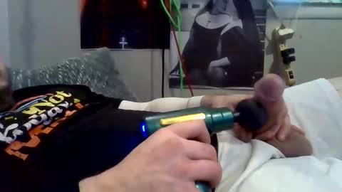 thunder8u42 online show from 11, 11, 2025