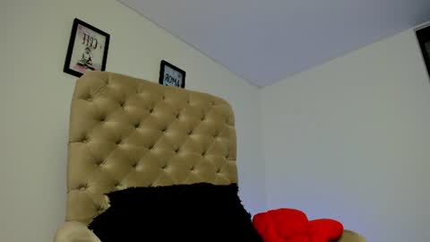 Snapshot of tiago_hannah chatting on 11, 7, 2026 carolina online show from 11, 7, 2026