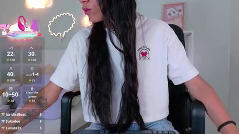 Snapshot of tiana_cinnamon chatting on 24, 9, 2025 TIANA online show from 24, 9, 2025