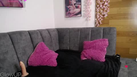 tiana_rosse_ online show from 5, 2, 2025