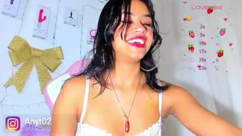 Snapshot of tianaa_a chatting on 21, 2, 2025 Anny 3 online show from 21, 2, 2025