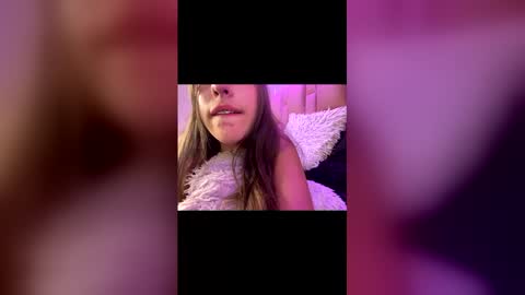 tiara19cute online show from 10, 5, 2026