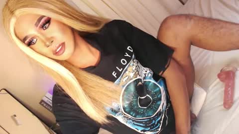 Snapshot of tiara_perezx chatting on 10, 1, 2025 Sam online show from 10, 1, 2025