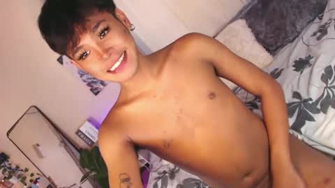 Snapshot of tiara_perezx chatting on 1, 2, 2025 Sam online show from 1, 2, 2025