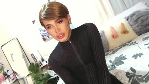 Snapshot of tiara_perezx chatting on 8, 2, 2025 Sam online show from 8, 2, 2025