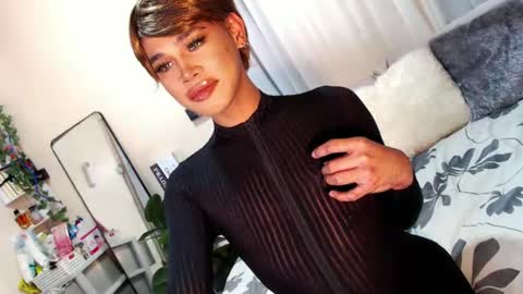 Snapshot of tiara_perezx chatting on 17, 2, 2025 Sam online show from 17, 2, 2025