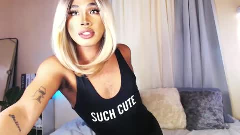 Snapshot of tiara_perezx chatting on 25, 2, 2025 Sam online show from 25, 2, 2025