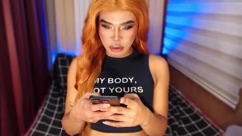 Snapshot of tiara_perezx chatting on 28, 11, 2025 Sam online show from 28, 11, 2025