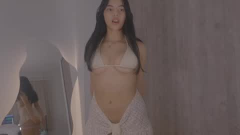 Snapshot of tiaraaa_02 chatting on 11, 3, 2025 Tiaraaa 02 online show from 11, 3, 2025