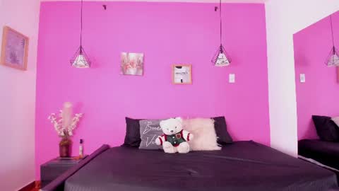 Tif Carter online show from 25, 7, 2026