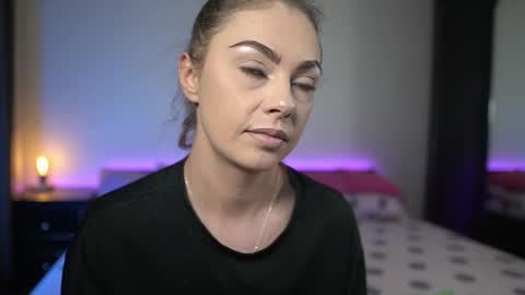 Tiffany online show from 30, 9, 2025