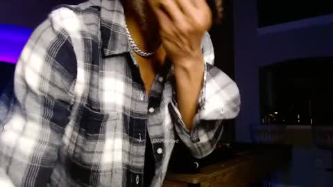 Tiffani Love online show from 2, 4, 2026