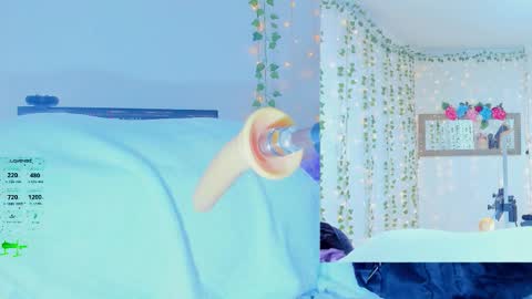 Tiffanny online show from 20, 10, 2025